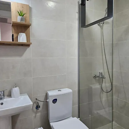 The Wazaari Apartment Skopje Exterior photo
